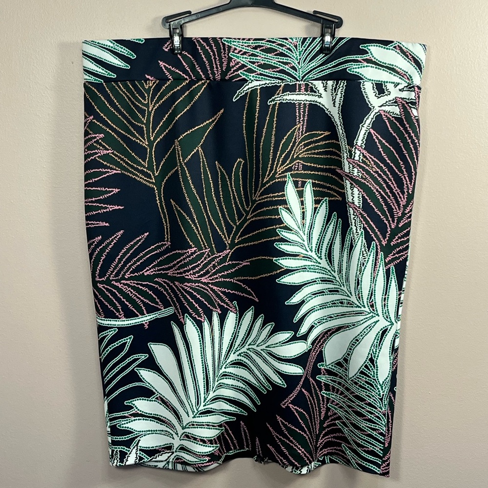Eloquii Green and Pink Leaf Patterned Pencil Skirt
